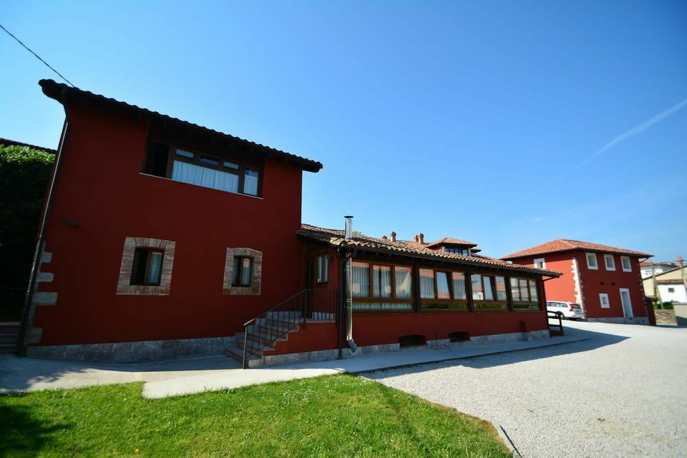 Hotel Y Apartamentos El Camin Poo De Llanes Extérieur photo